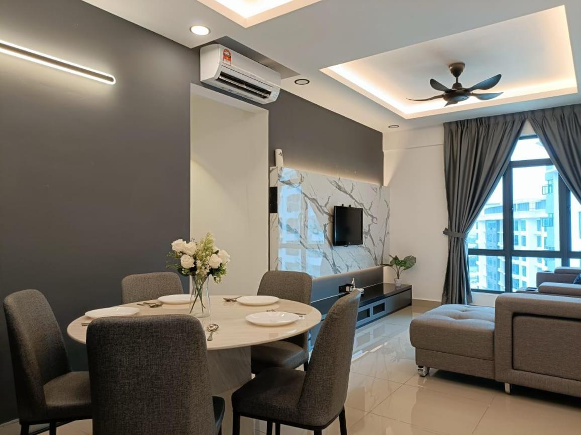 Arc Austin Hills Residensi By Antlerzone Appartement Johor Bahru Buitenkant foto