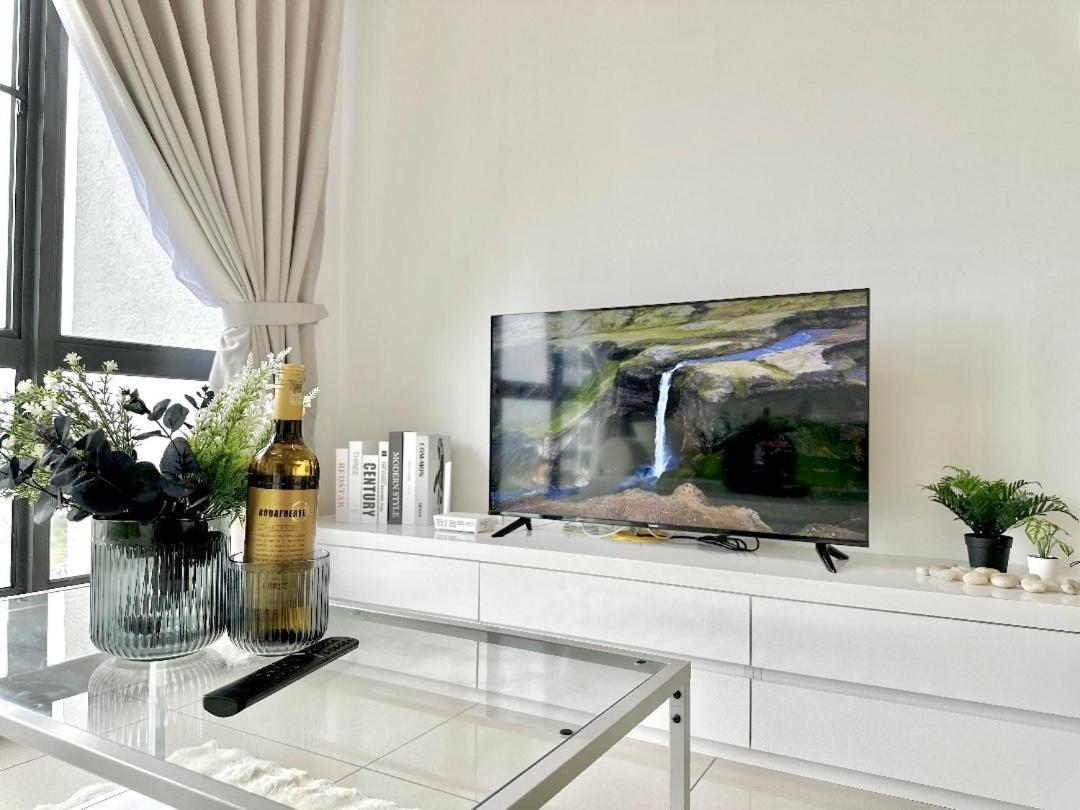 Arc Austin Hills Residensi By Antlerzone Appartement Johor Bahru Buitenkant foto