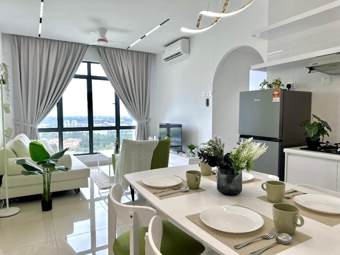 Arc Austin Hills Residensi By Antlerzone Appartement Johor Bahru Buitenkant foto