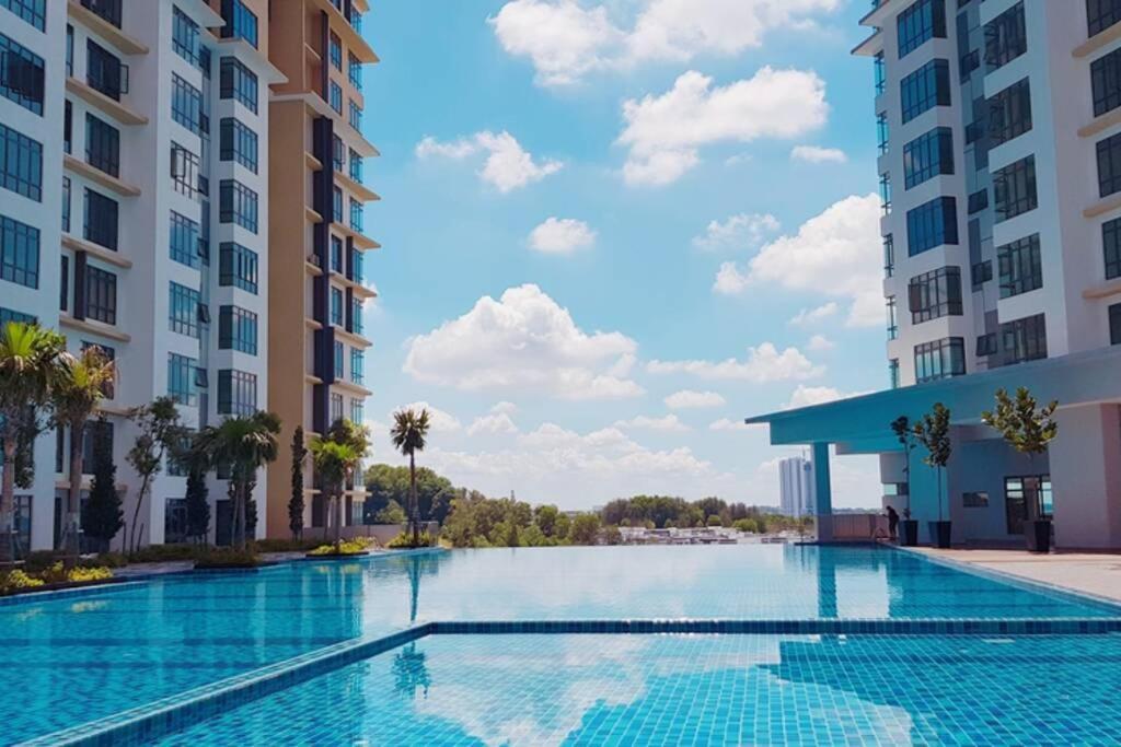 Arc Austin Hills Residensi By Antlerzone Appartement Johor Bahru Buitenkant foto